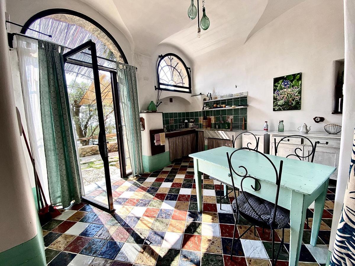Casa Vacanze A Lea L'Ua Финале Лигуре Экстерьер фото